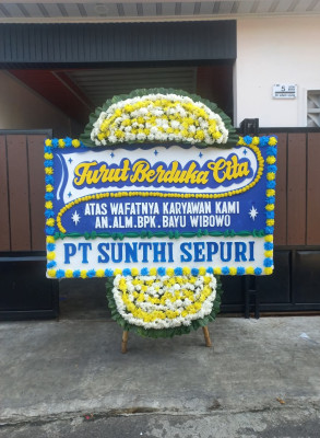 Papan Bunga Duka di Cikangkung