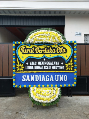 Papan Bunga Duka di Cikangkung